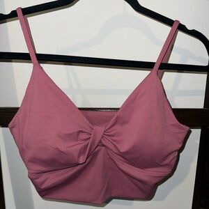 Sports bra size M